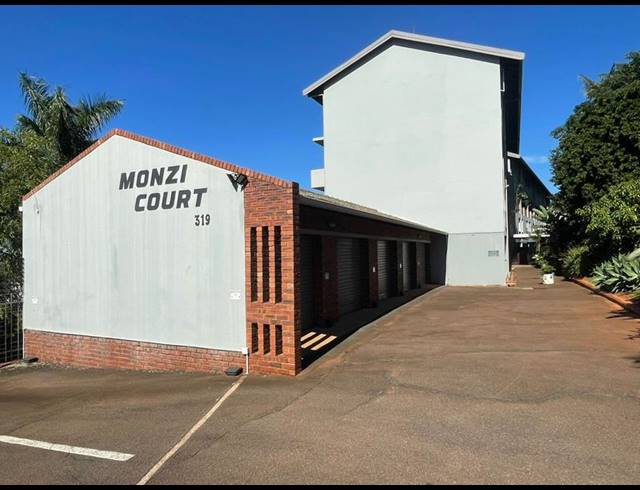 3 BEDROOM APARTMENT FOR SALE IN GLENWOOD
